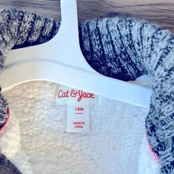 NWT Cat & Jack Buffalo Plaid Sweater Zip Front - Picture 3 of 3